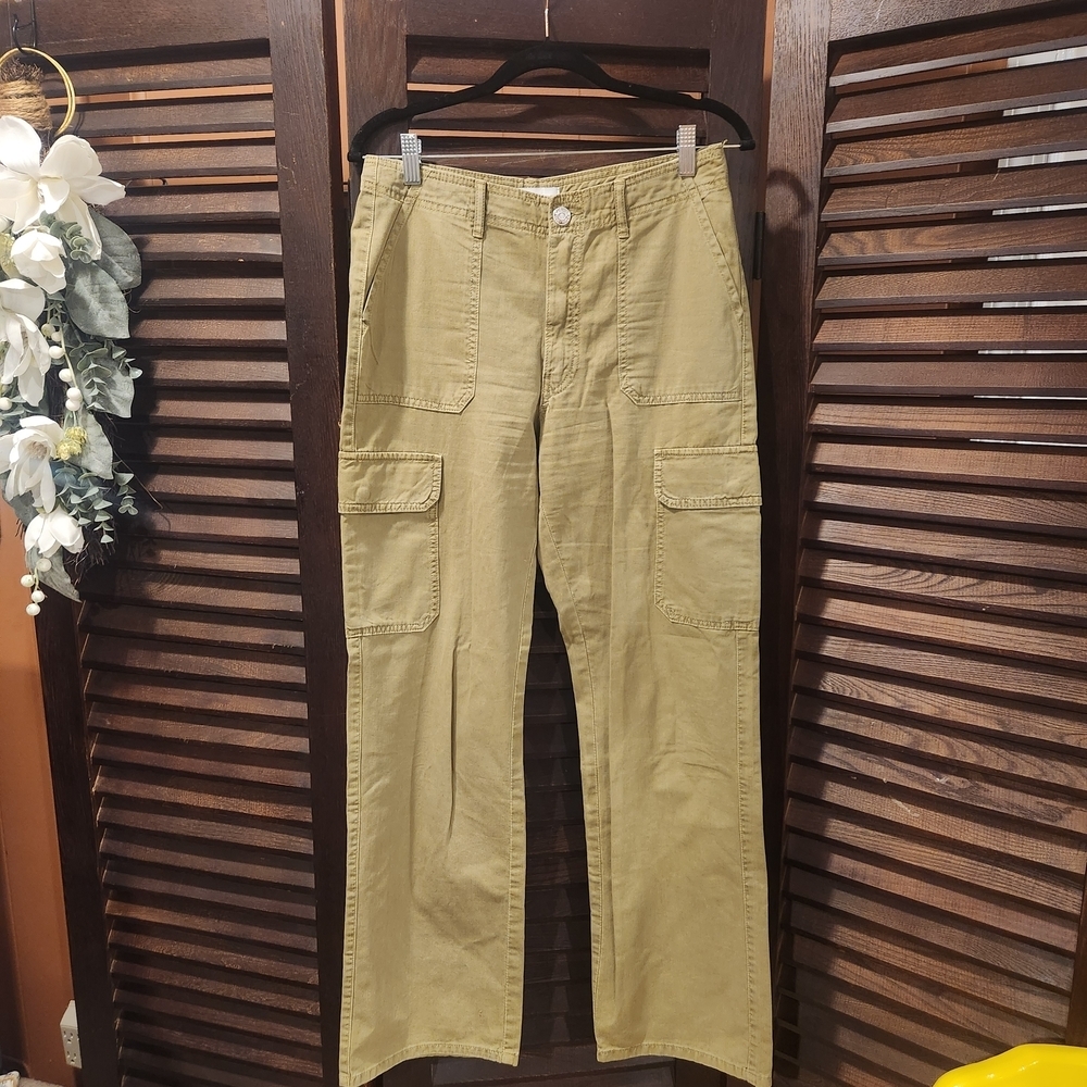 Zara Women's Khaki Cargo Pants